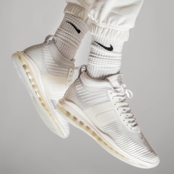 🔥Nike Lebron X JE Icon Basketball Shoes - Picture 1 of 8